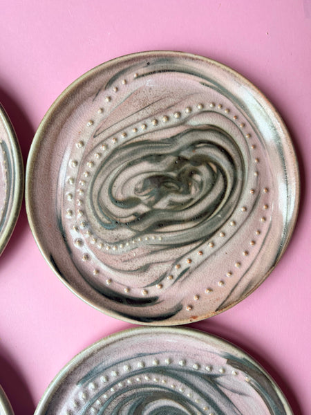 Plates: Set of 5 Pink Swirl